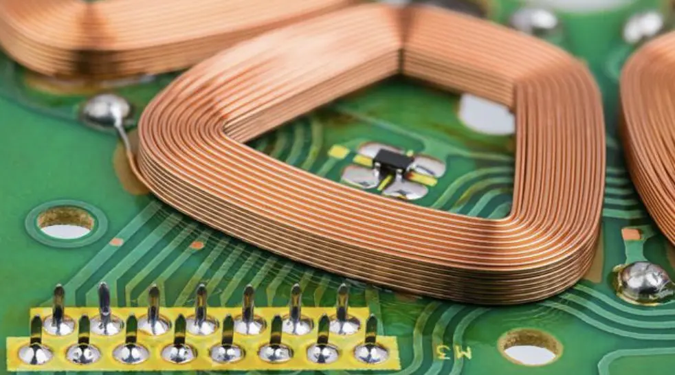 פארוואס איז די עלעקטראָמאַגנעטיק ווירע ראָולינג מיל יקערדיק פֿאַר מאָדערן ווירע פּראָדוקציע?